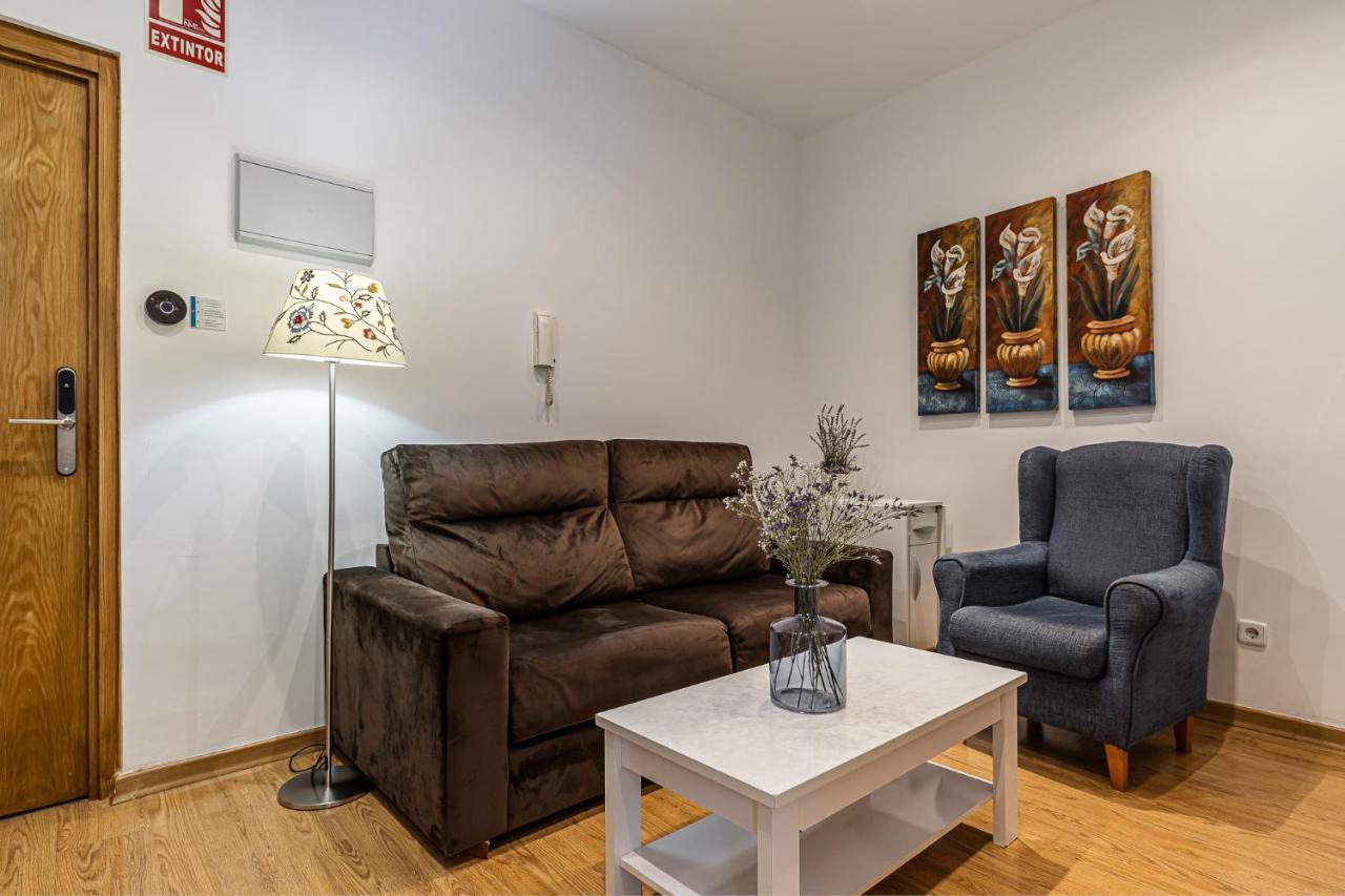 Waou Apartamentos En Sol Confort 7 Madryt Zewnętrze zdjęcie