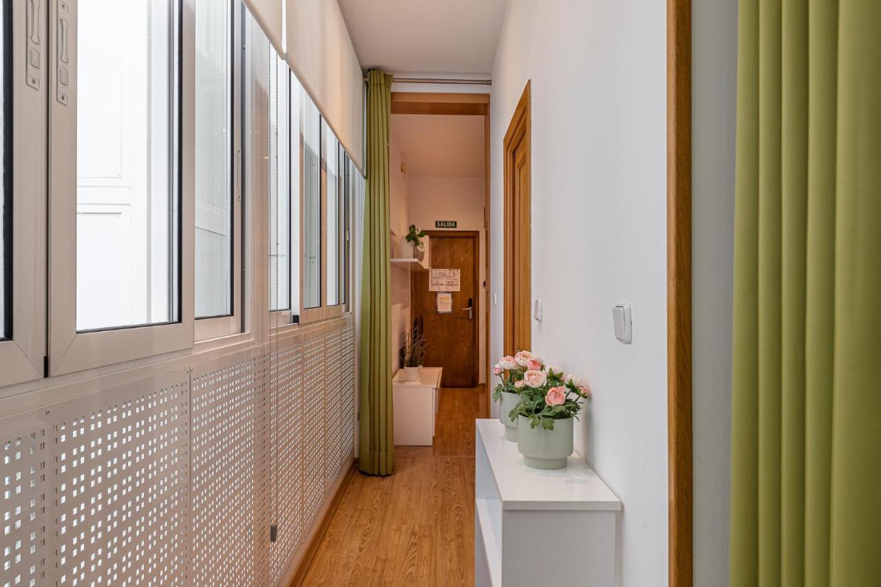 Waou Apartamentos En Sol Confort 7 Madryt Zewnętrze zdjęcie